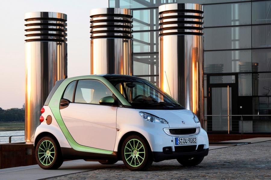  Smart ForTwo Electric Drive 2009 года  (фото 35 из 42)